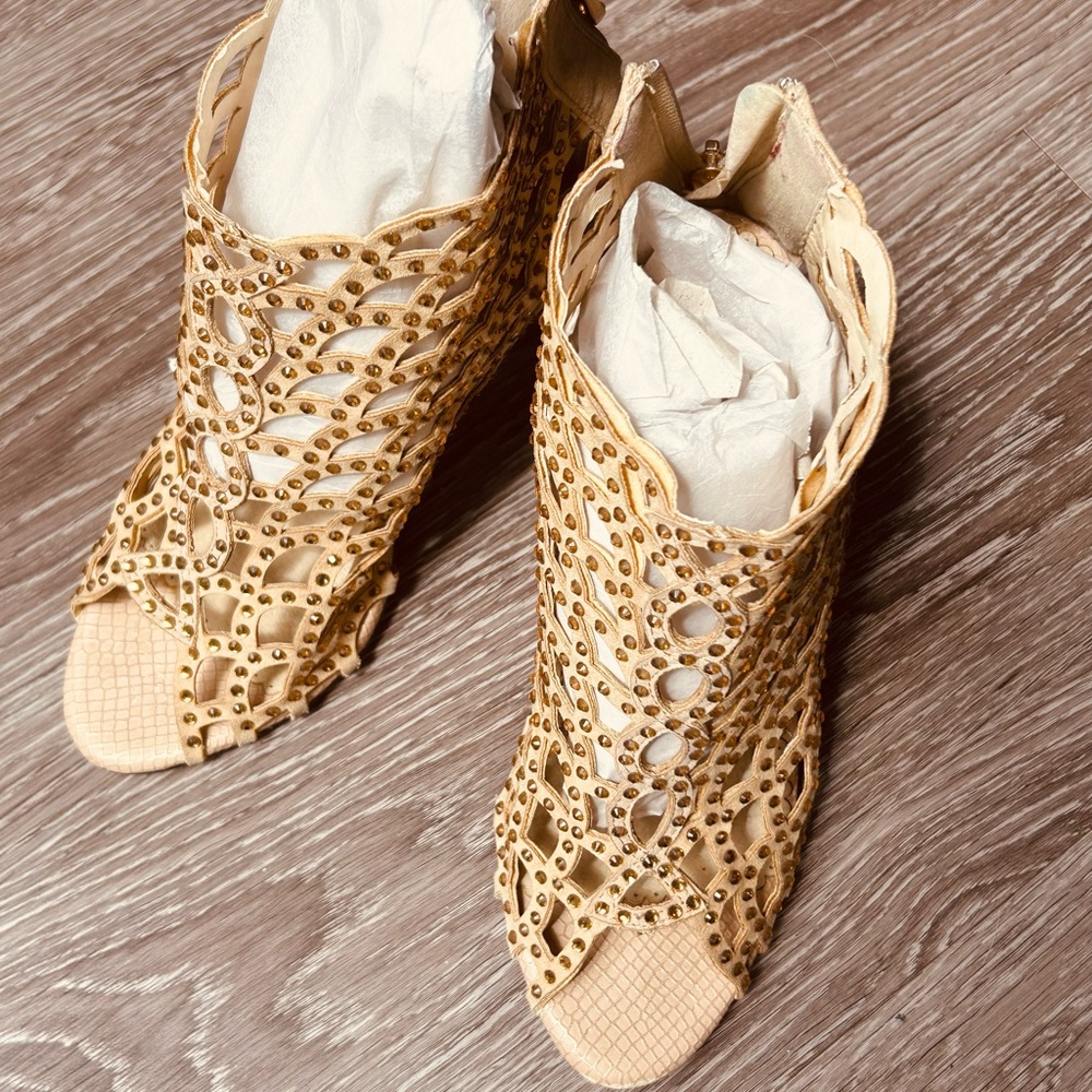 Custom Gold Cutout Heels – Crystal Embellished